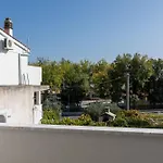 2745a Apartmán *